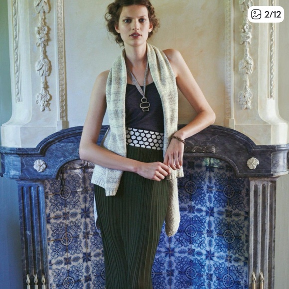 Anthropologie Pleated Sage Maxi Skirt Dark Green by Dear Creatures Size Small - Picture 2 of 13